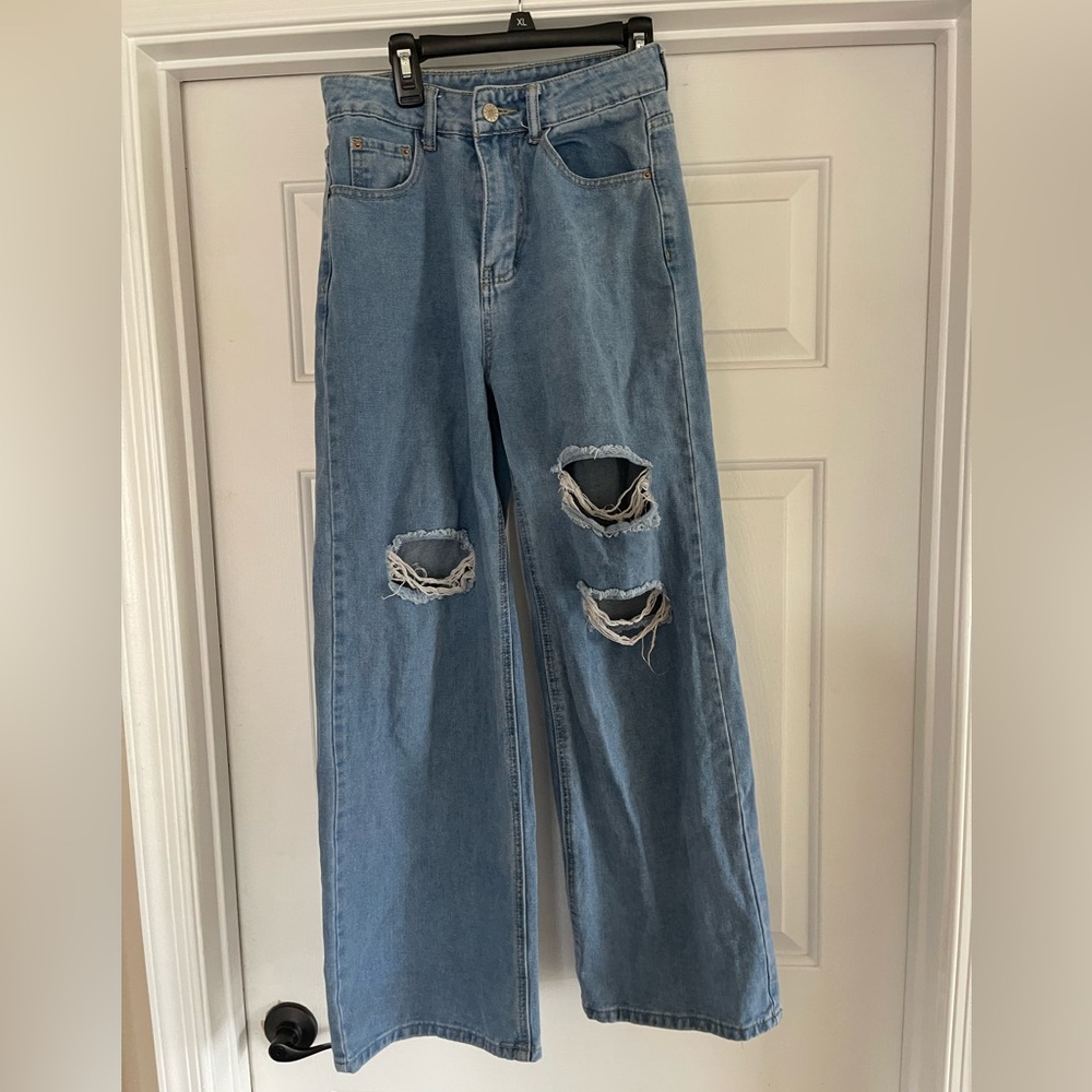 Women’s SHEIN Light Blue Distressed Boyfriend Jeans Size XS